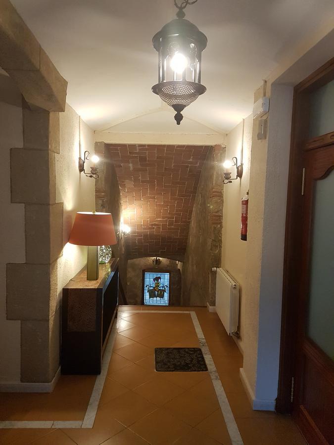 Ca L'Amadeu Hotel Vilanova de Escornalbou Luaran gambar